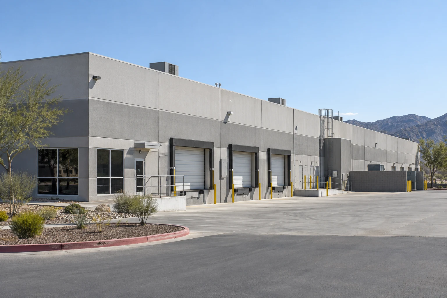 Industrial building with loading bays